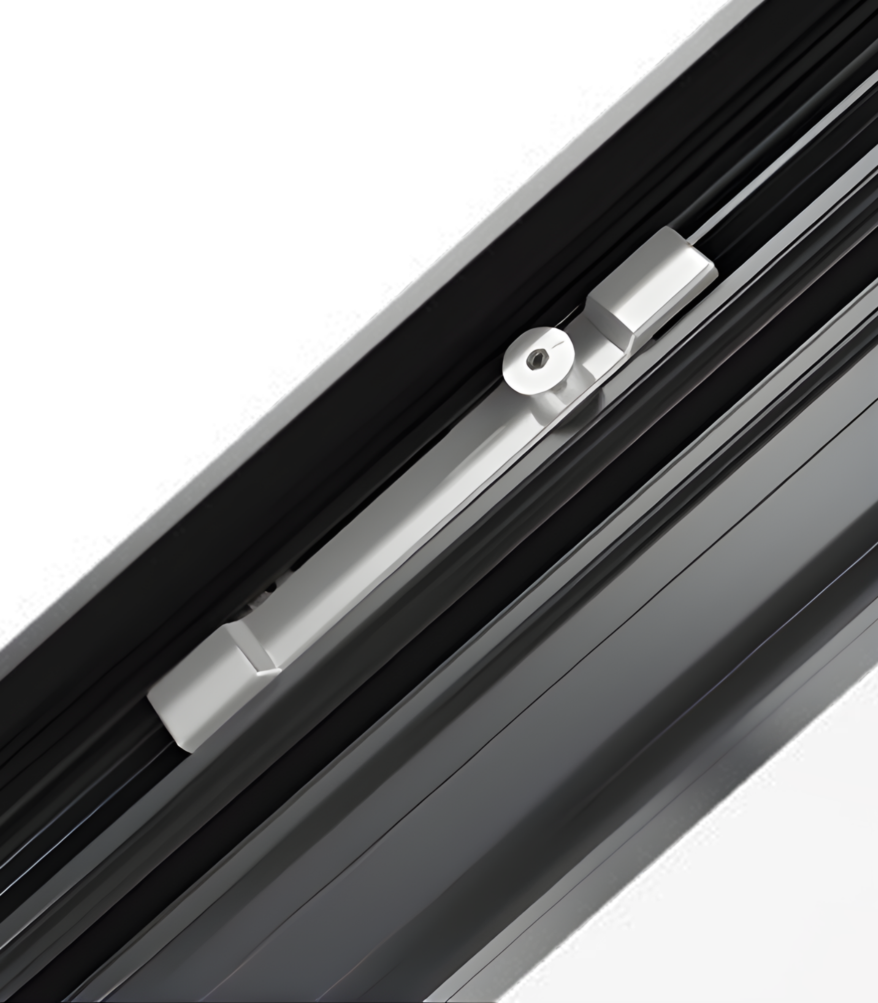 VLX 80 Awning Window in San Jose, CA | Meridian Windows and Doors San Jose - detail 4